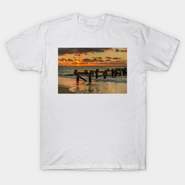 Old Jetty T-Shirt by fotoWerner